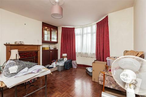 4 bedroom semi-detached house for sale, Goldlay Avenue, Chelmsford, Essex, CM2