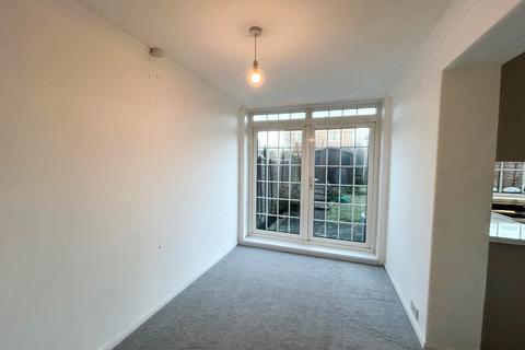 3 bedroom house for sale, Buckingham Drive, Chichester