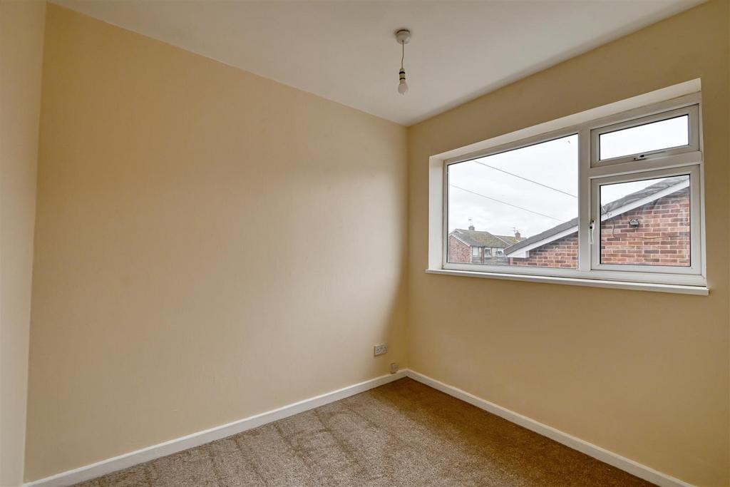 13 Queensway Drive-8.jpg