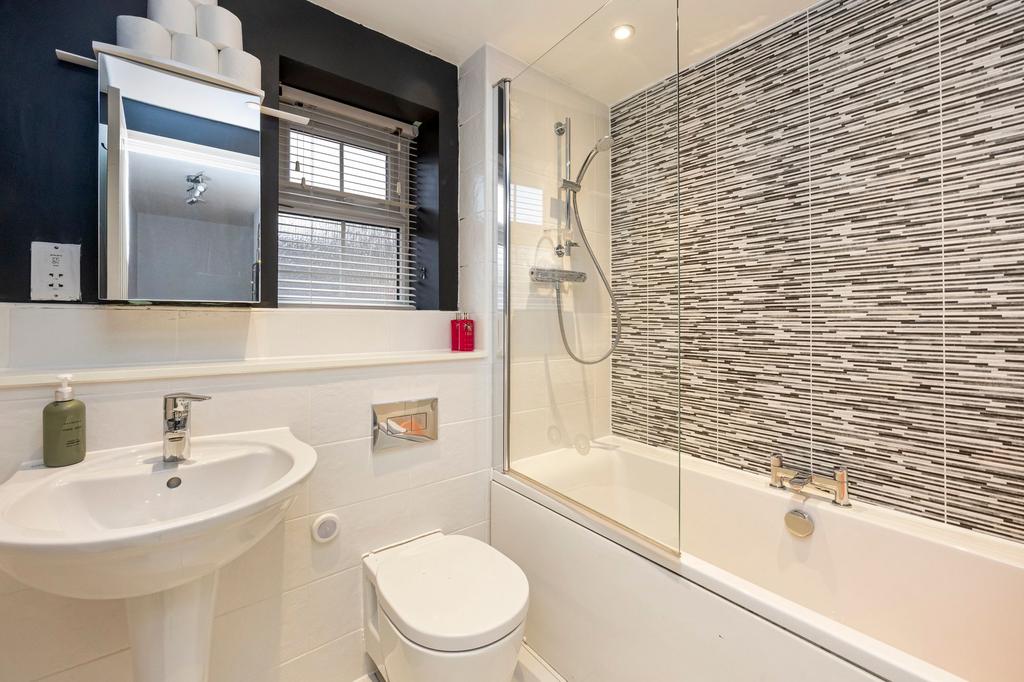 Family bathroom