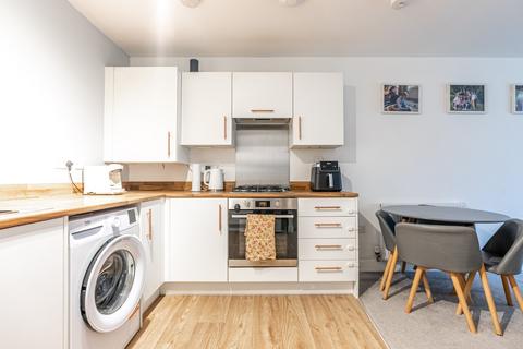 2 bedroom apartment for sale, Redland Way, St. Albans AL2