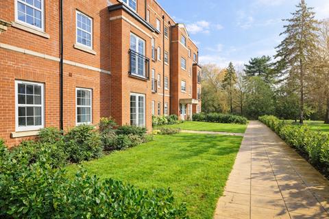 Redland Way, St. Albans AL2