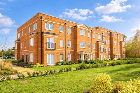 2 bedroom apartment for sale, Redland Way, St. Albans AL2