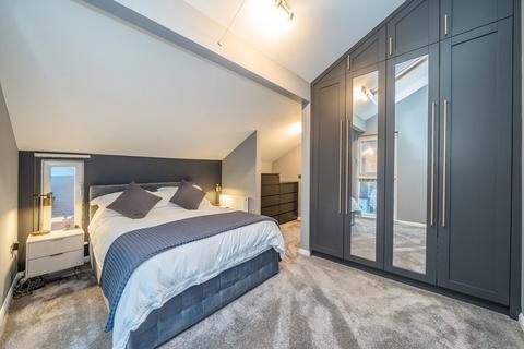 undefined, Churchview Road, Twickenham TW2
