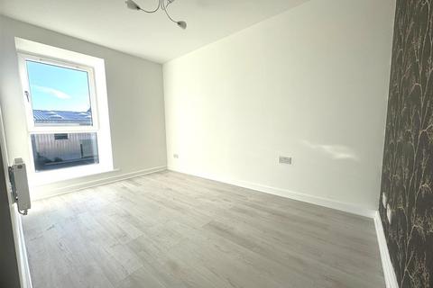 5 bedroom terraced house to rent, Little Red Walk, Dartford DA1