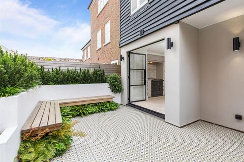 3 bedroom terraced house for sale, Nineveh Shipyard, ARUNDEL