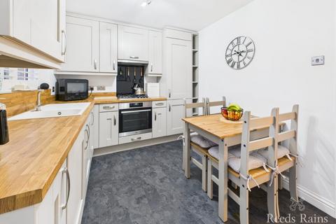 2 bedroom semi-detached house for sale, Lavan Court, North Yorkshire TS10