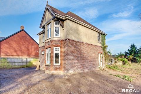 3 bedroom detached house for sale, Main Road, Colden Common, SO21