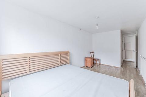 1 bedroom flat to rent, Partington Close, Archway, London, N19