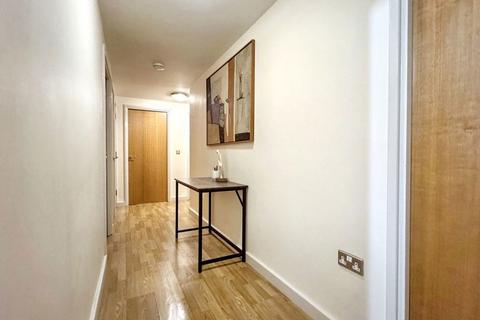 2 bedroom apartment for sale, Mill Road, Quayside, Gateshead, Tyne and Wear, NE8 3QY
