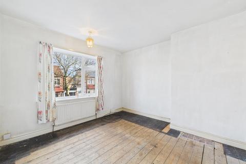 3 bedroom semi-detached house for sale, Hillfield, Whitley Bay
