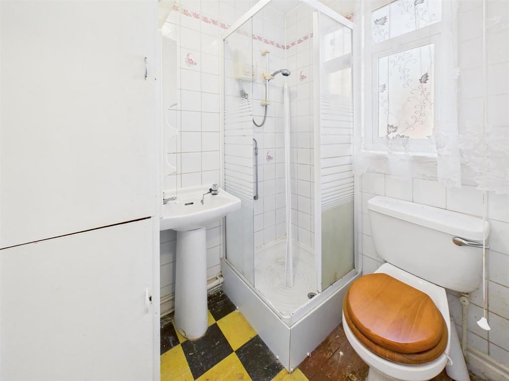 Bath 2.jpg
