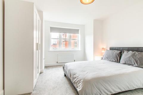 2 bedroom apartment to rent, Scampston Drive, Wakefield WF3