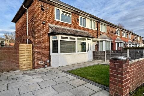 3 bedroom end of terrace house for sale, Shayfield Drive, Wythenshawe, Manchester, M22