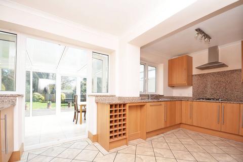 5 bedroom house to rent, Derwent Avenue, Kingston Vale, London, SW15
