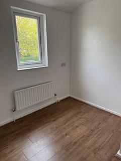 3 bedroom terraced house to rent, Downs Barn Boulevard, Downs Barn, Milton Keynes, Buckinghamshire, MK14
