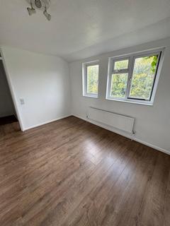 3 bedroom terraced house to rent, Downs Barn Boulevard, Downs Barn, Milton Keynes, Buckinghamshire, MK14