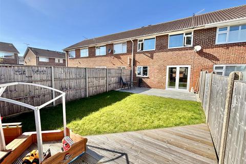 3 bedroom terraced house for sale, Hewitt Road, Poole BH15