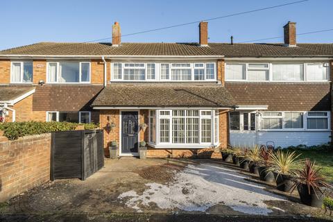 3 bedroom terraced house for sale, Hatfield Crescent, Flitwick, Bedford, MK45