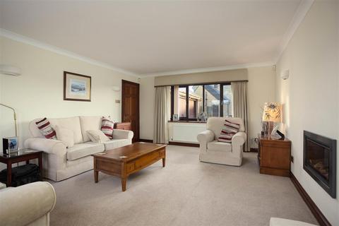 undefined, Church Drive, Leeds LS17