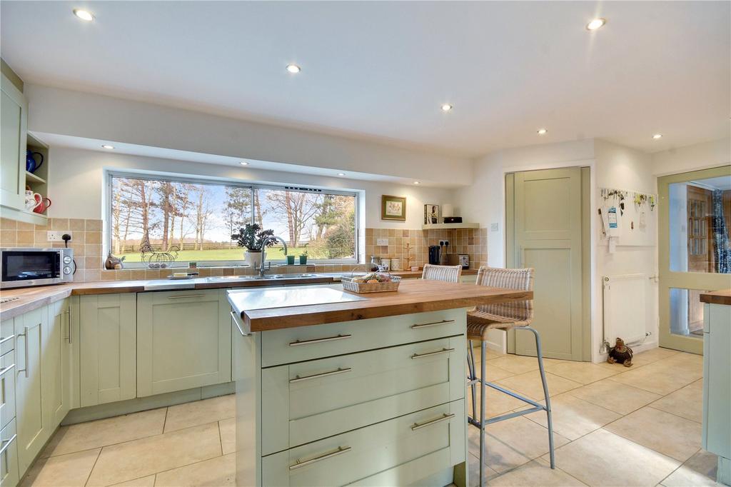 Kitchen/Breakfast