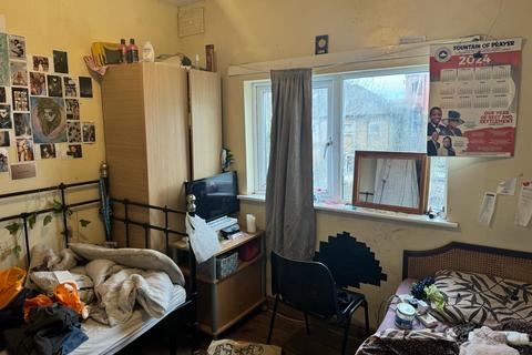 3 bedroom house for sale, Katherine Road, London E6