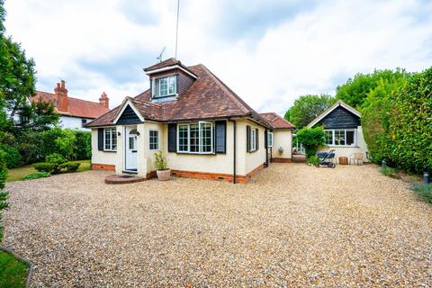 Goose Lane, Woking, GU22