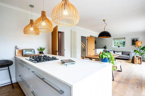 undefined, Goose Lane, Woking, GU22