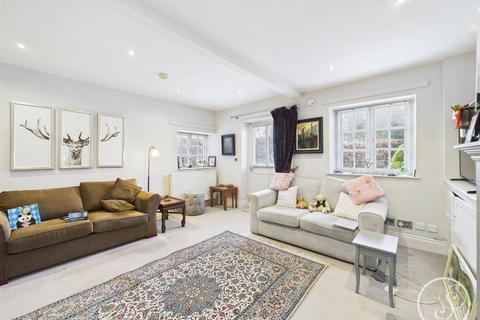 undefined, Harrogate Road, Harewood LS17