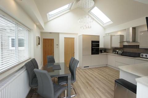 undefined, Holyhead Road, Betws-Y-Coed