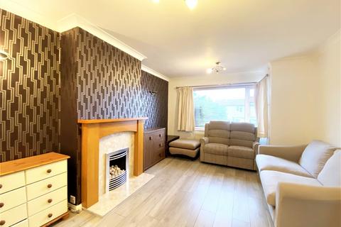 3 bedroom semi-detached house to rent, Liptraps Lane, Kent TN2