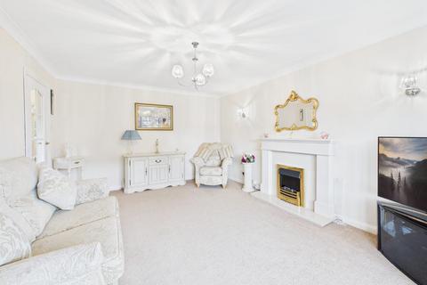 2 bedroom apartment for sale, Bircham Close, Bingley