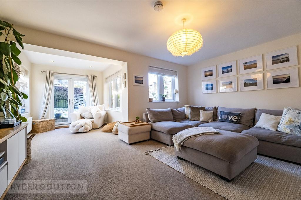 Lounge/Garden Room