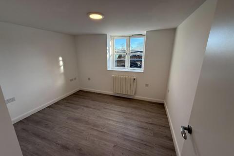 undefined, Houghton Regis