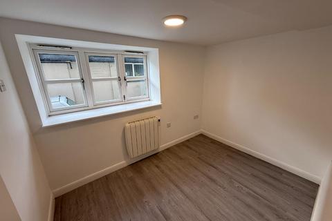 undefined, Houghton Regis