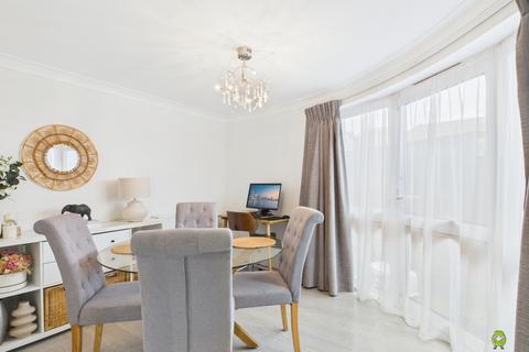 2 bedroom apartment for sale, WHARFSIDE CLOSE, ERITH, DA8
