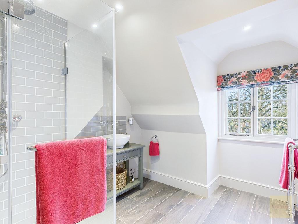 Bedroom 5 En Suite
