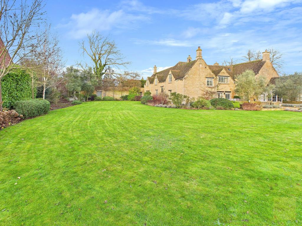 Wrap Around Garden