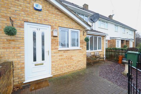 4 bedroom terraced house to rent, Quartermass Road, Hemel Hempstead, HP1