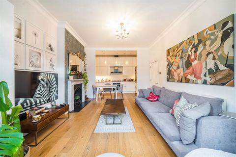 3 bedroom flat to rent, Exeter Road, LONDON NW2
