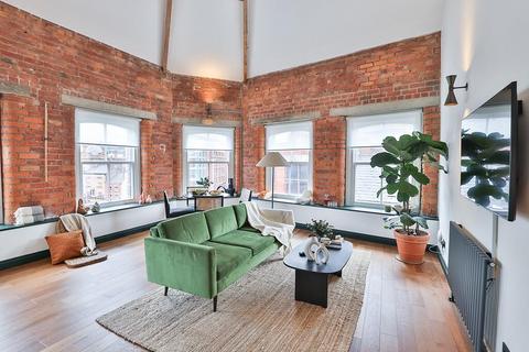 2 bedroom apartment to rent, 8 Dantzic Street M4