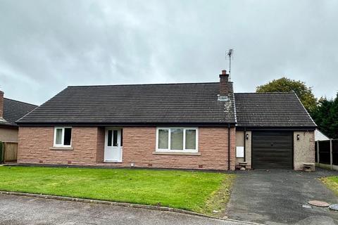 3 bedroom detached bungalow to rent, 9 Riverside Park, Canonbie, DG14