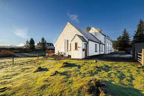 undefined, 8 Distillery Cottage, Dalwhinnie, PH19 1AB