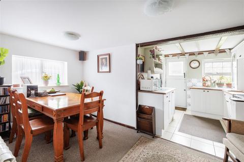 2 bedroom semi-detached house for sale, Norwich Road, Halesworth IP19