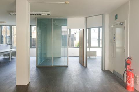 Office for sale, 17 Bickels Yard, 151-153 Bermondsey Street, Bermondsey, London, SE1 3HA