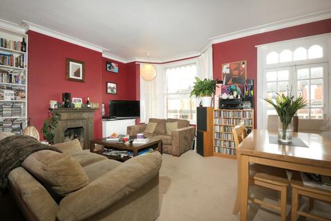 Sydney Road, Muswell Hill, London, N10