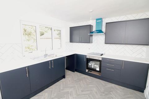 undefined, 15 Grahamsfield, Kirkpatrick Flemming, DG11