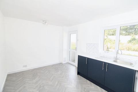 undefined, 15 Grahamsfield, Kirkpatrick Flemming, DG11