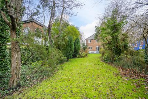 undefined, Huntington Road, York