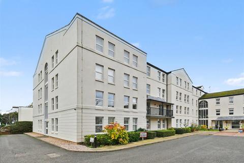 1 bedroom retirement property for sale, Oakfield House, Binswood Avenue, Leamington Spa